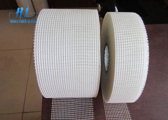 গ্লাস ফাইবার স্ব-আঠালো জাল টেপ 30% আঠালো 60g-65g/m2