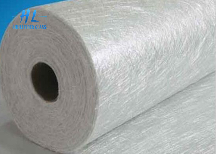 হোয়াইট রঙ ফাইবারগ্লাস চটকান ম্যাট 300gsm ই-গ্লাস অটোমোবাইল প্লেটের জন্য